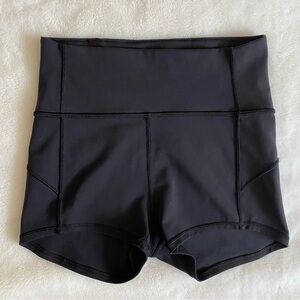 WORN ONCE! Lululemon Athletica In Movement Everlux 2.5” black workout shorts 4